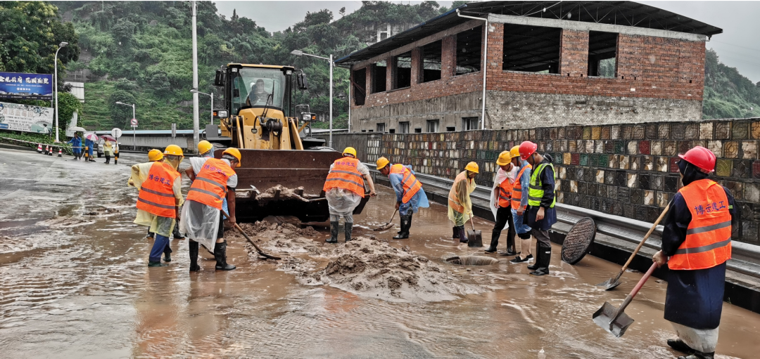 暴雨來襲，博云建工緊急響應參加抗洪搶險工作